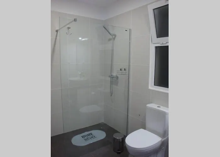 Mar Azul Calheta (Madeira)